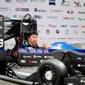 清大輕量化電動賽車亮相 出征歐洲方程式大賽、挑戰無人車項目
