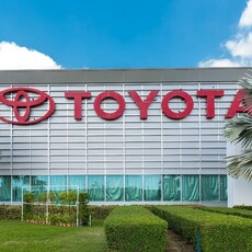 「神級盟友」助陣！豐田攜手華為、小米全面升級電動車智慧駕艙與AI技術