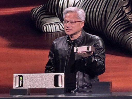 黃仁勳再訪北京 美國參議員緊張寫信提醒：別跟軍方見面