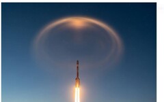 太空水母現蹤天際！中國天舟九號貨運飛船發射創紀錄