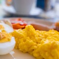 蔬食需求漸漲！科學家揭密 鬆餅可讓「素食雞蛋」大受歡迎