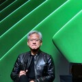 黃仁勳警告中國晶片技術僅落後美國「幾奈秒」 籲華府放寬出口管制