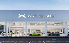 劍指特斯拉？小鵬汽車大秀AI日 宣布明年測試Robotaxi、人形機器人2026量產