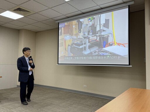 修補效率快10倍、人力省4成 PCB殘膠檢測與雷射修復機 亮相