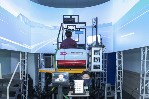 車輛中心大秀AI智慧車關鍵技術 Level 3 自駕電巴與檢測服務搶眼