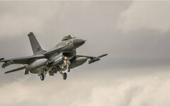 空軍少校自拍「F16飛行片」上傳網路 外流恐釀情資危機