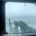 凱米颱風肆虐釀貨輪8擱淺1疑沉沒 海巡署風雨無阻搜救失蹤船員