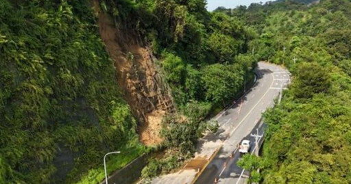 山區雨不斷坍方！台3線大湖段土石大樹傾瀉阻交通 單線雙向已通車