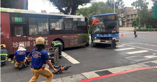 北市公車追撞1死15傷！23歲駕駛8月有肇事紀錄 大有巴士回應了