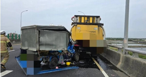 台84小貨車猛撞路肩工程車！ 車體嚴重凹陷 駕駛一度受困緊急送醫