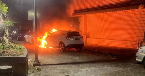 基隆深夜火燒2車慘剩骨架 竟是3小孩放沖天炮釀禍車主怒告家屬求償