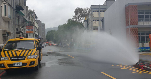 快訊／北市文山區瓦斯外洩！景美女中施工不慎釀禍 警消急佈水線