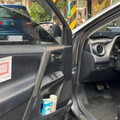 4年被開「150張罰單」死不繳！見愛車遭貼上封條 她秒拿2萬求饒