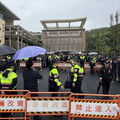 竹聯幫主么么告別式！政商名流雲集 北市警400人力到場維護治安