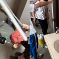 遶境途中「高中出借廁所」！香客用完屎炸廁所、垃圾滿地 學生清到崩潰：媽祖的臉都被丟光了