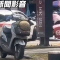 目擊前妻上別人車！外送員「吃醋」擋前方攔車 他挨撞怒告傷害
