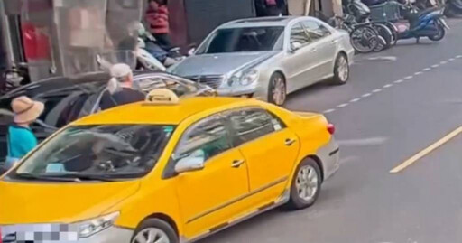 乘客搭小黃下車竟順手牽羊 警調監視器鎖犯嫌