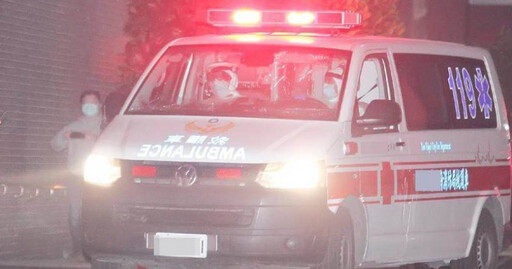 凌志休旅車違規迴轉! 直行機車「閃不過」擊落慘摔 釀1傷送醫