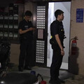 北市女遭刺多刀「頭套塑膠袋」陳屍住宅逾1周 尪隔海教唆殺人被通緝