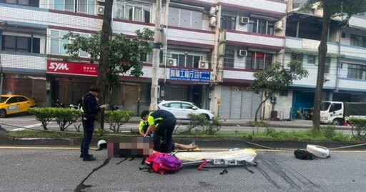 基隆16歲少年無照飆速 撞分隔島慘死載客重傷