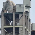 台泥花蓮和平廠大火黑煙狂竄 消防灌救幸無傷亡