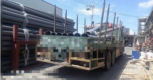 高雄岡山工地驚魂! 72歲工人摔落大貨車重傷送醫