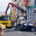 快訊／北市嚴重車禍！轎車爆衝撞公車 8人傷勢曝