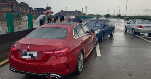 逆向狂飆！88歲無照翁誤闖國道釀3車連環 驚險瞬間險釀大禍