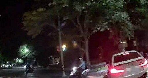 白色BMW逆向路中「喪屍男」毒駕遭逮! 警壓制查獲毒品