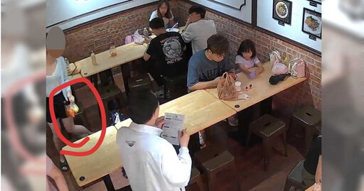 她買2份麵竟自備「容量1斤袋」裝光3罐醬料 店家傻眼:真的很氣