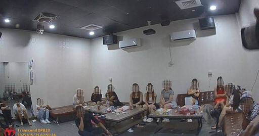 外籍女作陪還私賣毒品! 咖啡包藏天花板 高雄無牌KTV遭一舉搗破