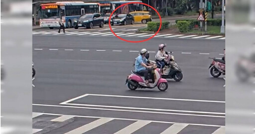 北市小黃駕駛疑煞車出狀況!突然失控右轉撞公車 車頭全毀幸無傷
