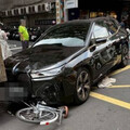北市74歲翁開BMW衝撞16輛機車、單車 1路過行人受傷送醫