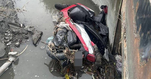 機車墜落大排溝！71歲翁命喪水中 家屬悲痛尋人驚見遺體