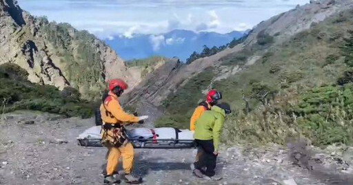 南湖大山登山驚魂！53歲男疑高山症殞命 空勤吊掛遺體下山