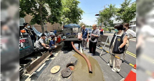 台中黑心水肥業者載「1000噸糞尿」當街排入市區下水道 超噁畫面曝光