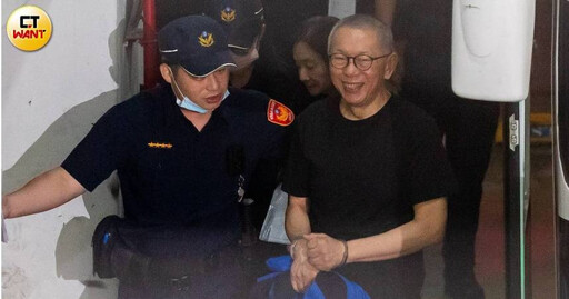 柯文哲是否交保於律見後揭曉！ 重獲自由後將與小草講話