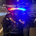 基隆男深夜誤闖國道騎單車 車陣驚魂險象環生警急護送脫險