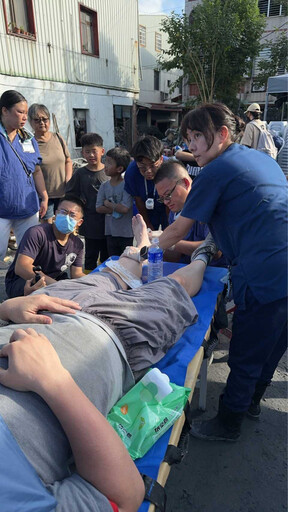 鏟子超人小心!災區淤泥恐暗藏「凶器」 現場外傷手術破500例