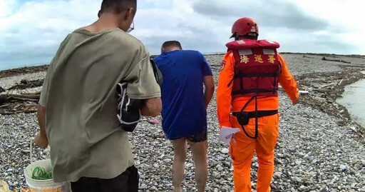 不要命!颱風還沒走釣客竟到出海口釣魚 遭海巡署函送花蓮縣府開罰