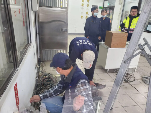 基隆警殉職/開貨車撞分駐所前...曾擦撞機車 嫌犯母得知兒闖大禍…落淚道歉