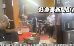 快訊/高雄三民區火鍋店「食材來不及解凍」店員直接往地上摔