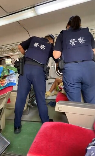 影/女乘客台鐵車廂狂呻吟！列車長出手解約 被警方請下車怒嗆「滾啦」