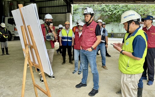 新北市嚴防強颱山陀兒帶來豪雨 市長侯友宜視察新店大鵬抽水站