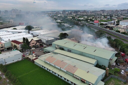 快訊/火場空拍！台中3死工廠大火 遺體蜷縮寢室、廚房及「客廳牆」…無路逃