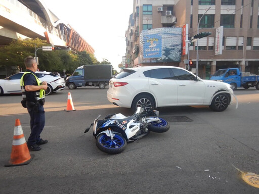 真‧目屎哪滴！台中瑪莎拉蒂「闖紅燈撞機車」 酒駕、車還是租來的