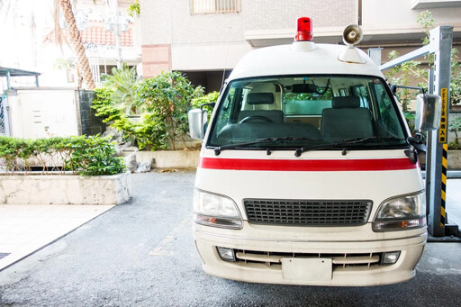 快訊/國慶日悲劇！台中6旬婦碰撞砂石車 腦漿、臟器外露當場喪命