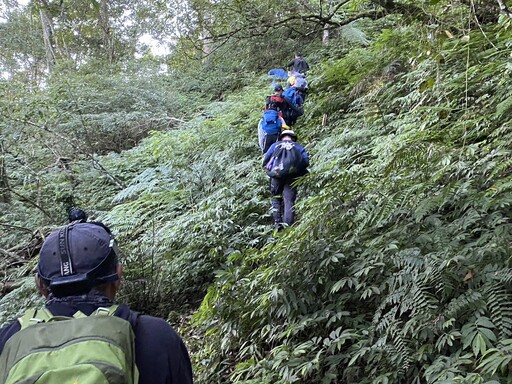 快訊/嘉義登山也出事！7人攻卓武山48歲女失蹤 在步道找到人