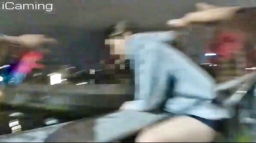 影/生死瞬間曝！少女與家人吵架負氣離家 員警一個MOVE 飛身救援