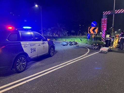 影/中和嚴重車禍！20歲男騎車猛撞分隔島 重摔顱內出血送醫命危